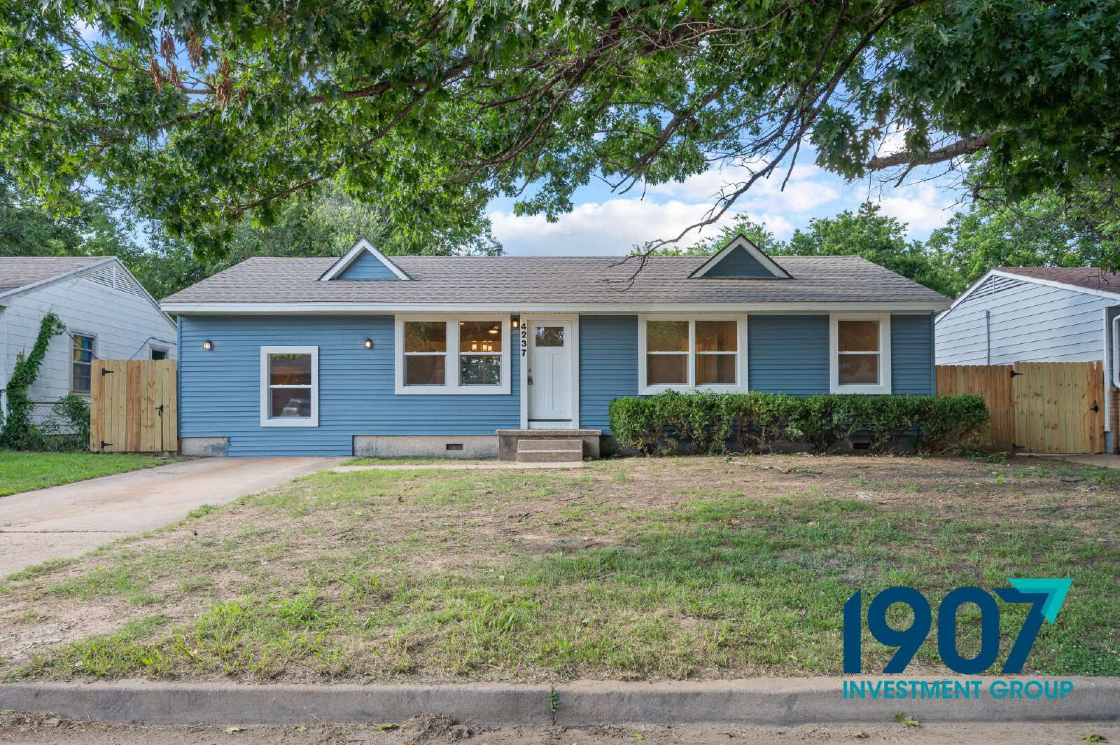 4237 East Young Place rental home for rent in Tulsa, OK
