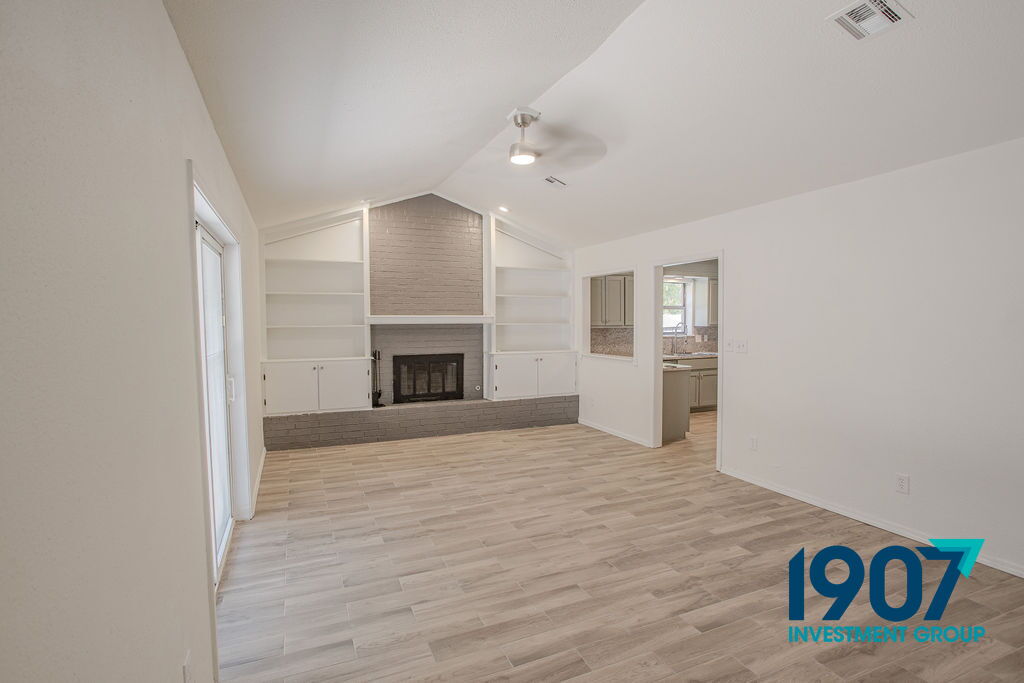4612 Forest Hills Drive rental home in Noble, OK &mdash; photo 8