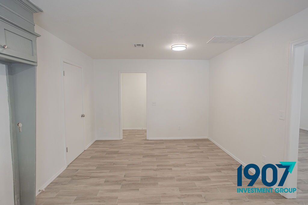 4612 Forest Hills Drive rental home in Noble, OK &mdash; photo 10