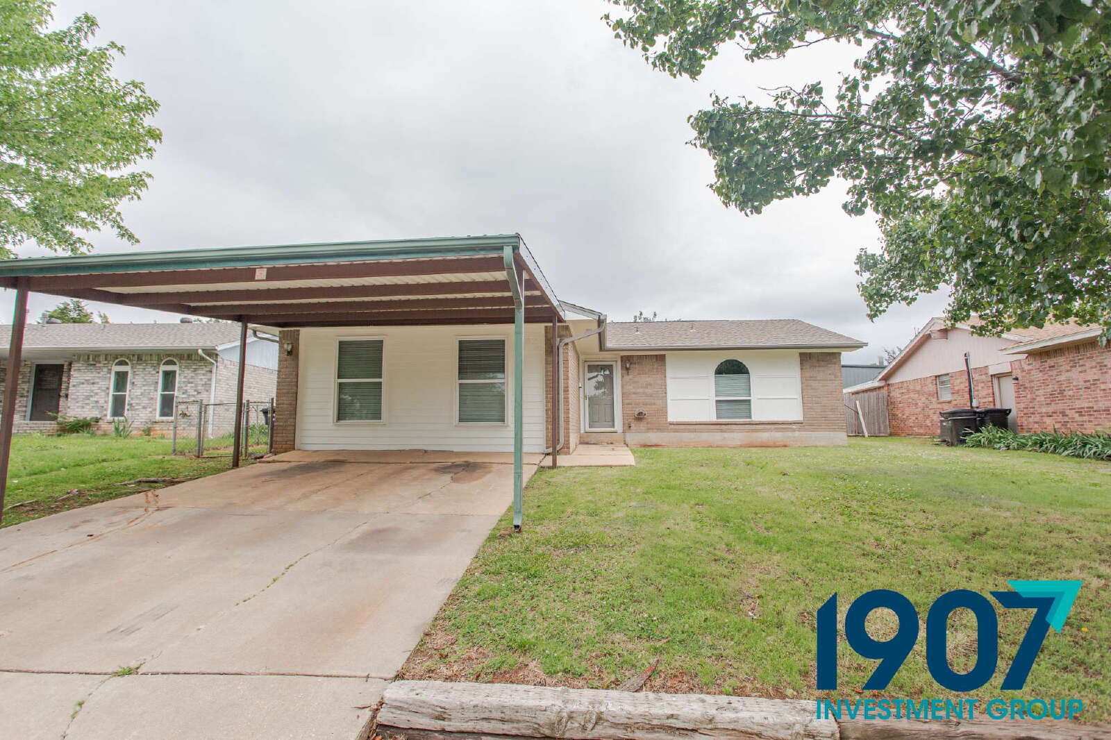 1852 Sunrise Drive rental home in Moore, OK &mdash; photo 2
