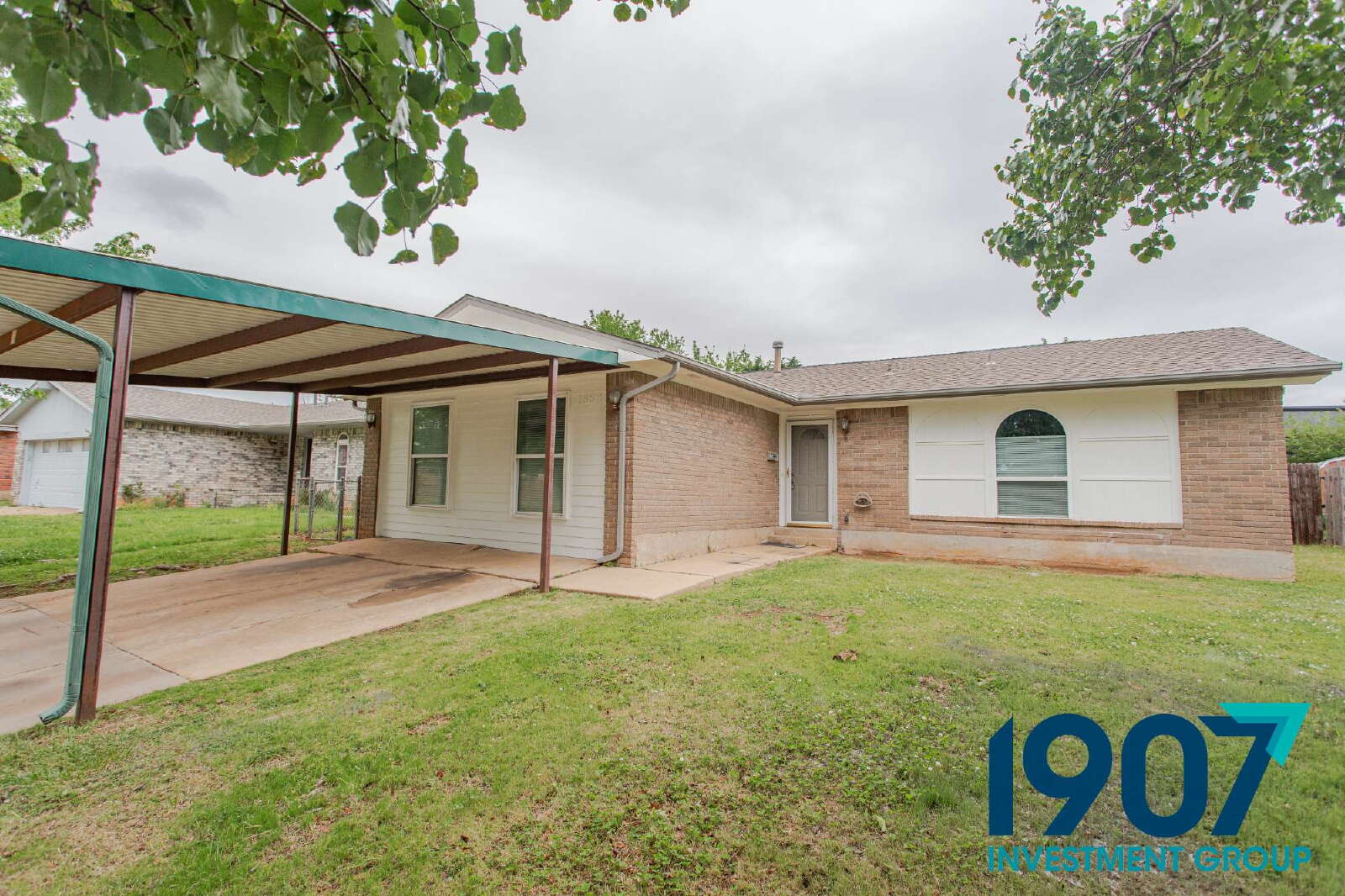 1852 Sunrise Drive rental home in Moore, OK &mdash; photo 3
