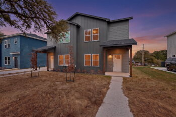 3327 Eastland Street , Fort Worth,  76119