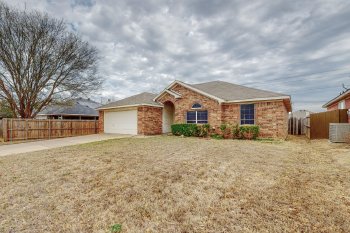 1720 Treasure Cay Drive , Mansfield,  76063