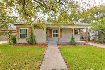 2521 Benbrook Boulevard , Fort Worth,  76109