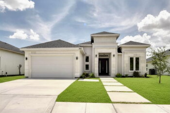 3100 Zinnia Ave , Alton,  78573