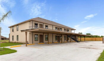 1421 West Harrison Avenue - 6 , Alton,  78573
