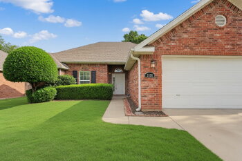 3558 West Clearwood Drive , Fayetteville,  72704