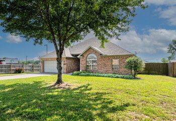 126 Angus Lane , Farmington,  72730