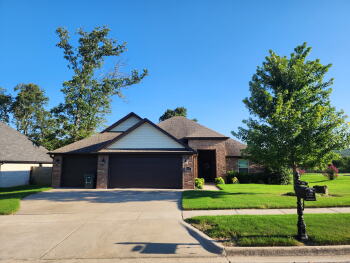 5009 East Truman Lane , Fayetteville,  72701