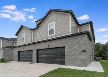 955 South Benchmark Lane 1, Fayetteville,  72704