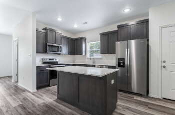 955 South Benchmark Lane 1, Fayetteville,  72704