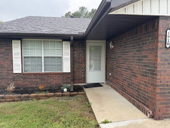 1910 South 18th Street , Rogers,  72758