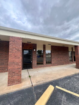210 Thompson 210-05, Springdale,  72764