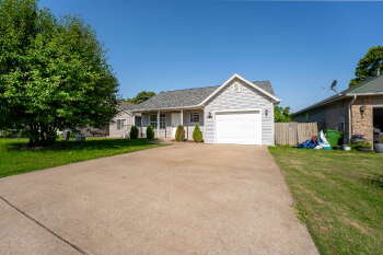 1106 South E Street , Rogers,  72756
