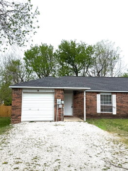 306 E Thurman St #2 306 East Thurman Street, Prairie Grove,  72753