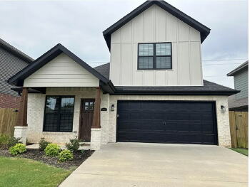 3203 SW Hillstone Ave. , Bentonville,  71713