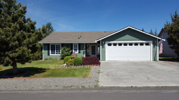 221 Independence Dr. , Sequim,  98382