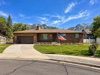 8913 S Renegade Rd , Sandy,  84093