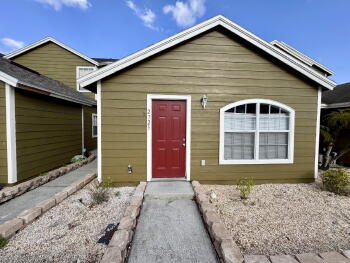2725 Fan Palm Drive Unit B, Davenport,  33897