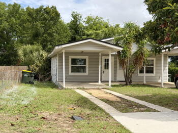 558 East Desoto Street , Clermont,  34711