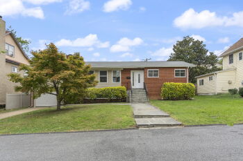 2311 N Dinwiddie St , Arlington,  22207