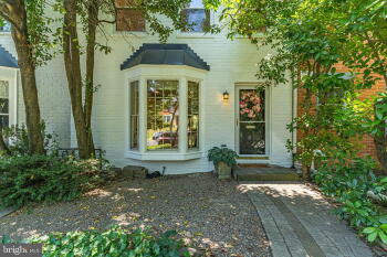 912 Green St , Alexandria,  22314