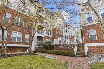 5108 Donovan Dr #203 , Alexandria,  22304