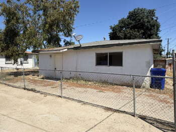 1836 F Street , Wasco,  93280