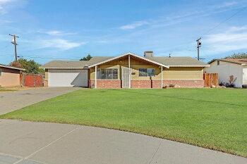 1930 Stillman Avenue , Bakersfield,  93304