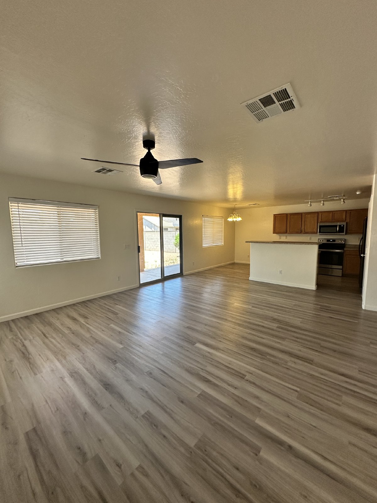 41288 North Cambria Drive San Tan Valley, AZ 85140 Aloe Property