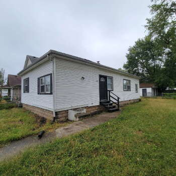 2234 Howard St , Indianapolis,  46221