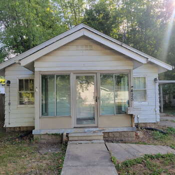 425 North Exeter Avenue , Indianapolis,  46222