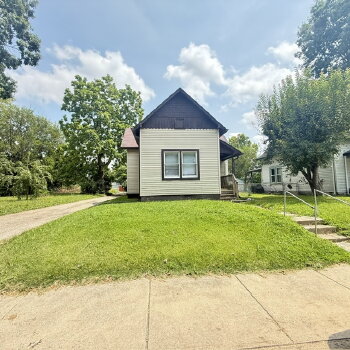 225 Trowbridge St , Indianapolis,  46201
