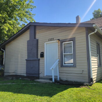 1333 South Pershing Avenue , Indianapolis,  46221