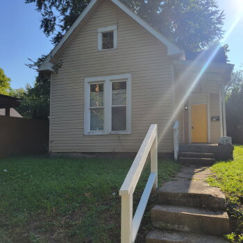 39 North Tacoma Avenue , Indianapolis,  46201