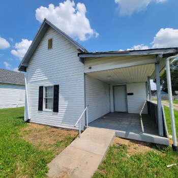 825 Division Street , Indianapolis,  46221