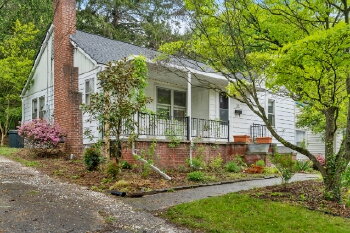 32 Johnston Boulevard , Asheville,  28806