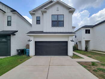 5310 Denmark St , Houston,  77028