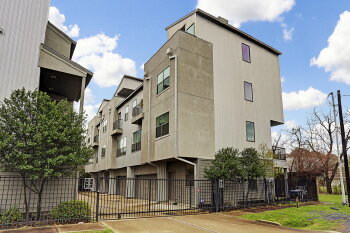 5005 Darling St , Houston,  77007