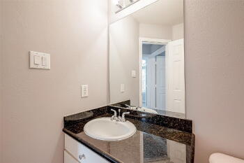 206 Sydnor St , Houston,  77020