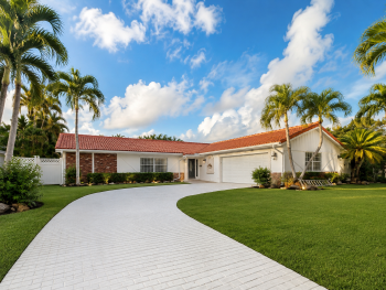 10873 Magnolia St , Palm Beach Gardens,  33418