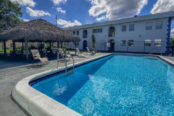 1007 W. Prospect Road APT 205, Oakland Park,  33309