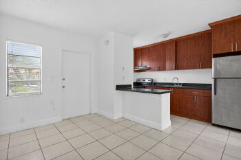 4071 N Dixie Hwy UNIT 6, Oakland Park,  33334