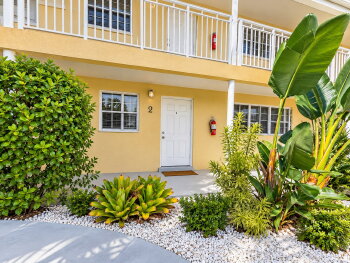 405 Southwind Drive APT 2, North Palm Beach,  33408