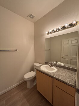 4915 E RUSSELL RD #130 BLDG15, LAS VEGAS,  89120