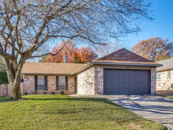 10157 Buffalo Grove Road , Fort Worth,  76108