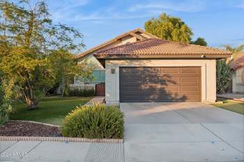 4284 West Park Avenue , Chandler,  85226