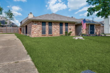 6913 Sierra Drive , Fort Worth,  76180