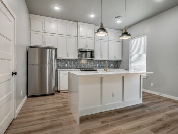 11313 N Blackwelder Ave B, Oklahoma City,  73120