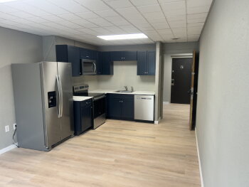 1339 W Vest 2A, Marshall,  65340